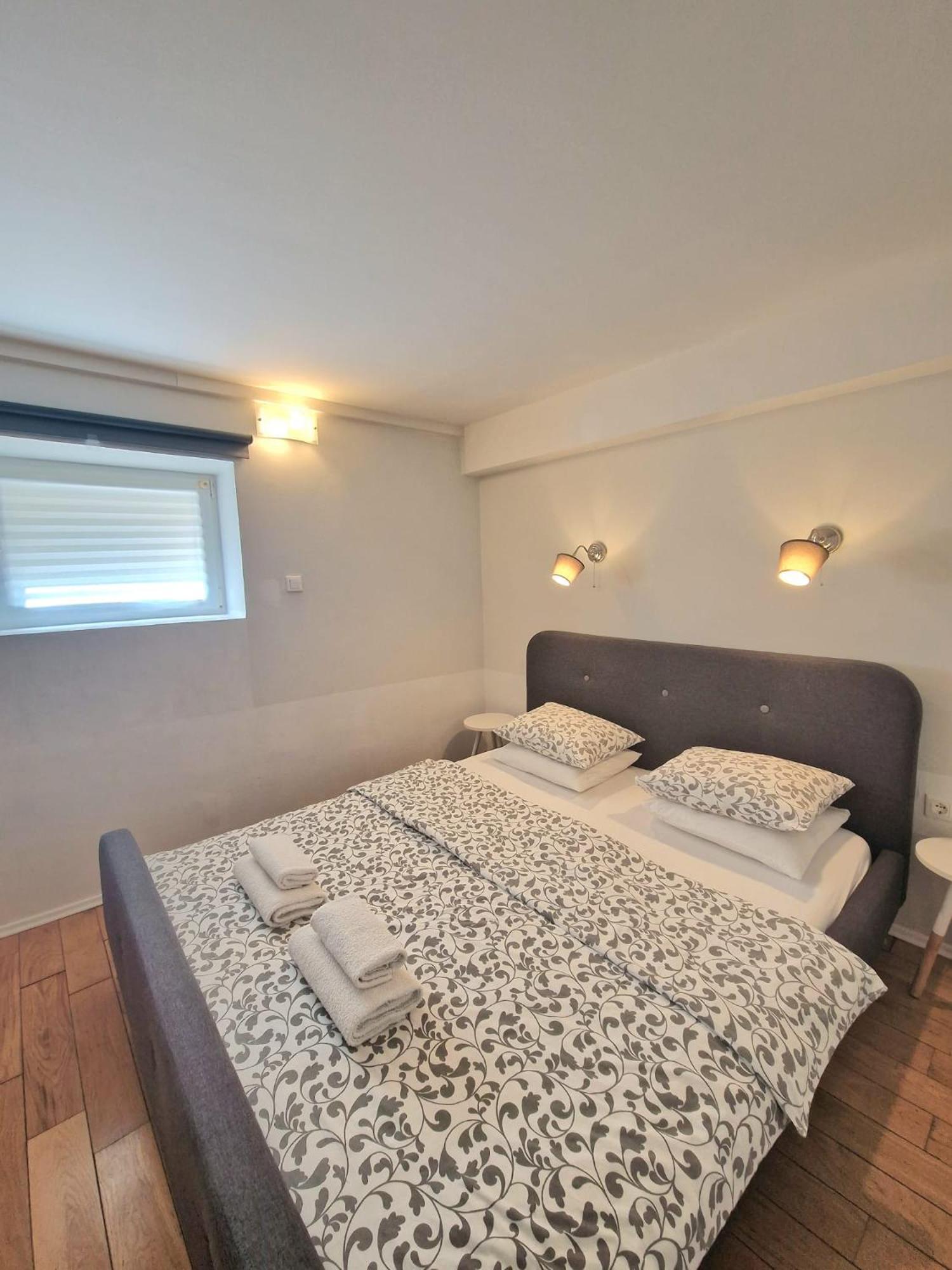 Max'S Downtown Oasis Apartment Zadar Bagian luar foto